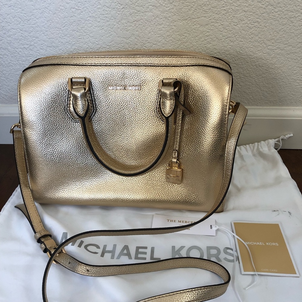 EUC Michael Kors Gold “The Mercer”